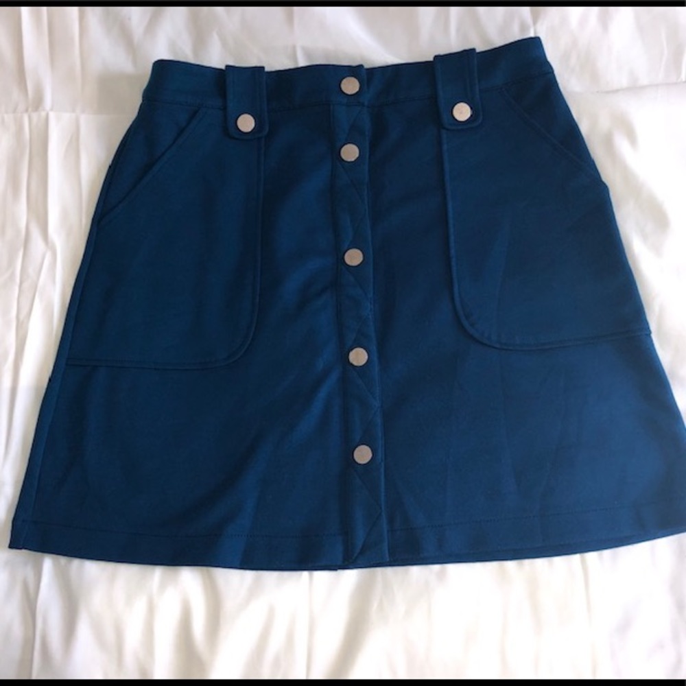 7th Avenue ladies teal casual or dress skirt